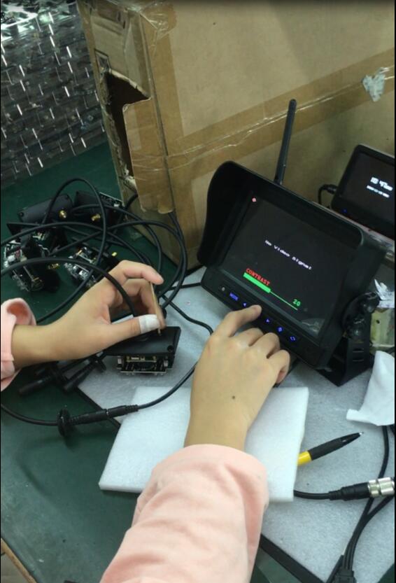 Carleader의 무선 차량용 카메라 품질 테스트