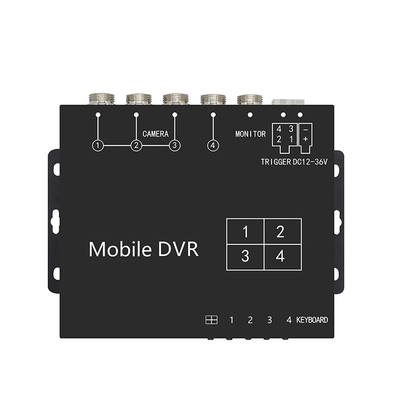 512GB 녹화 및 멀티 카메라 분할 보기 기능을 갖춘 4CH AHD 차량용 DVR